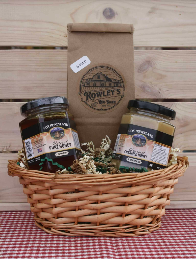 Gift basket with honey jars